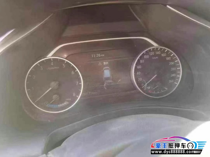 16年日产楼兰轿车抵押车出售