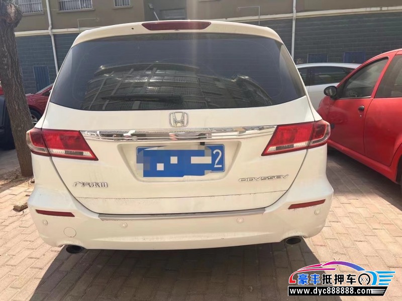 11年本田奥德赛轿车抵押车出售