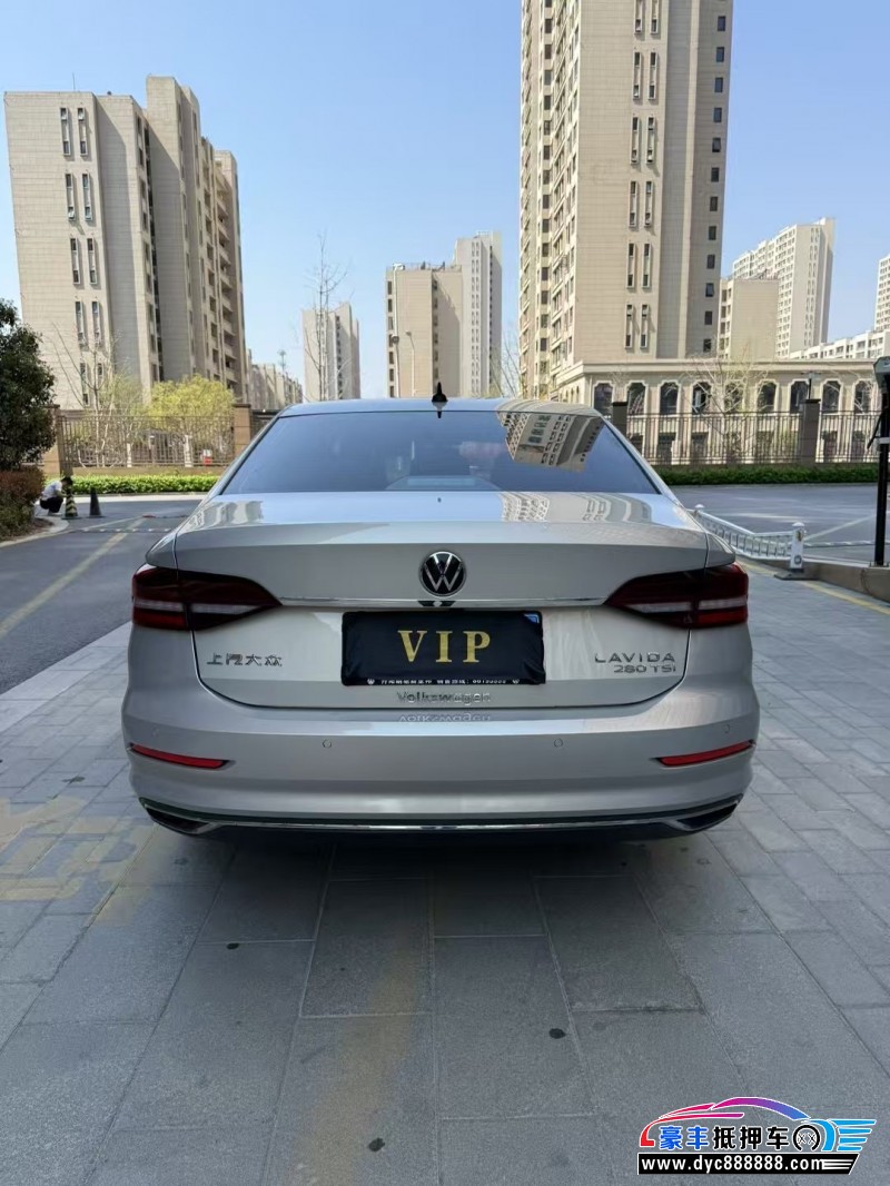 22年大众朗逸轿车抵押车出售