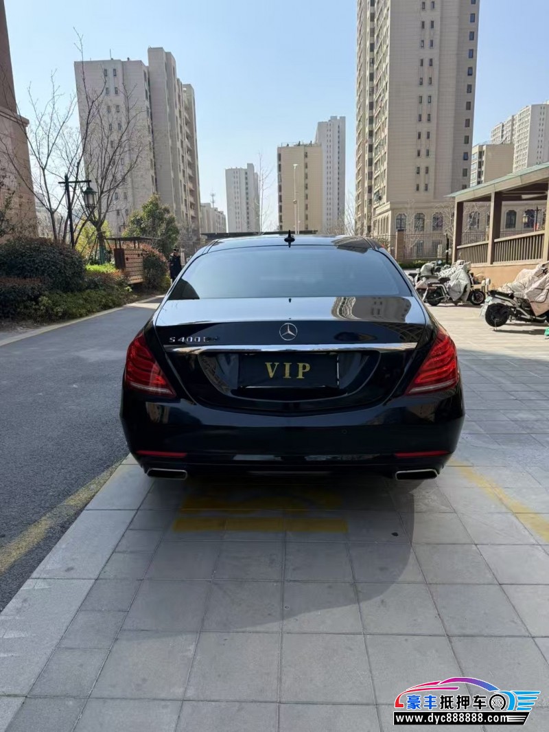 16年奔驰S轿车抵押车出售