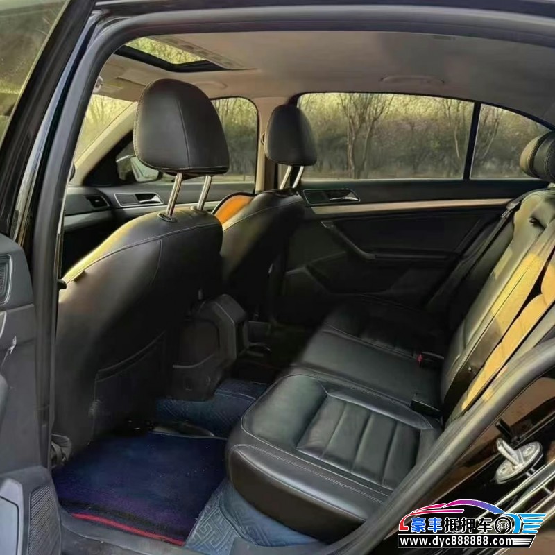 17年大众朗逸轿车抵押车出售