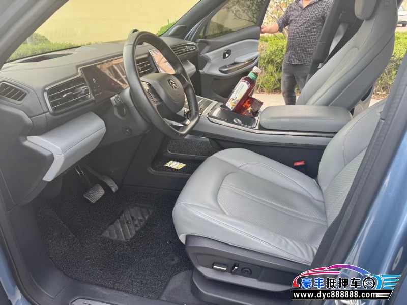 20年蔚来ES6轿车抵押车出售