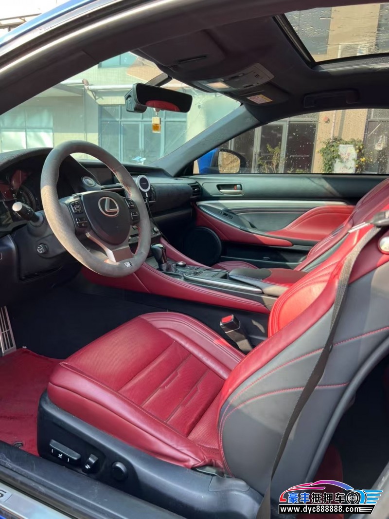 17年雷克萨斯RC轿车抵押车出售
