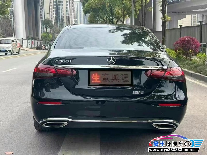 23年奔驰E轿车抵押车出售