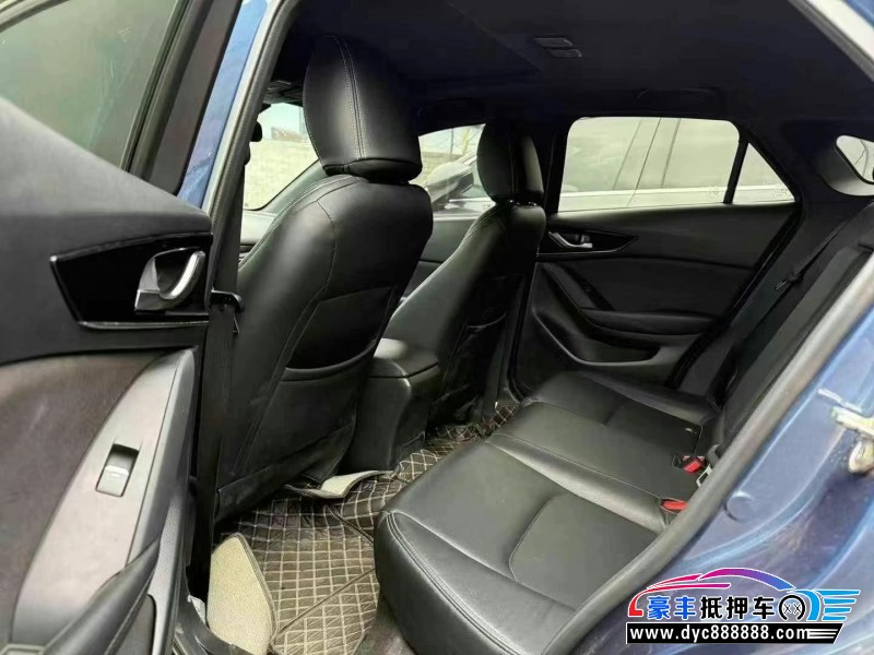 21年马自达CX-4轿车抵押车出售