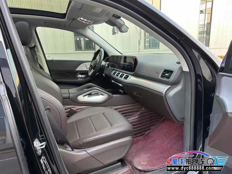 19年奔驰GLE轿车抵押车出售