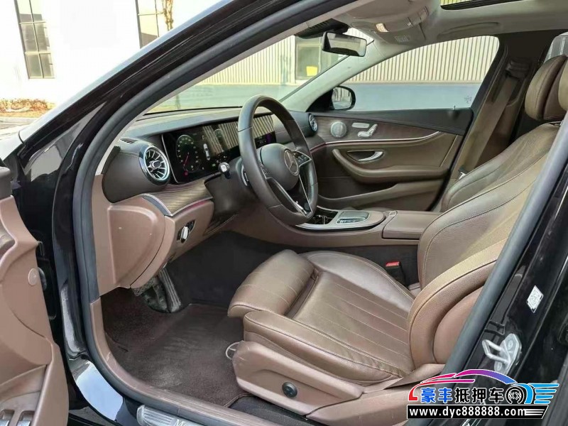 22年奔驰E轿车抵押车出售