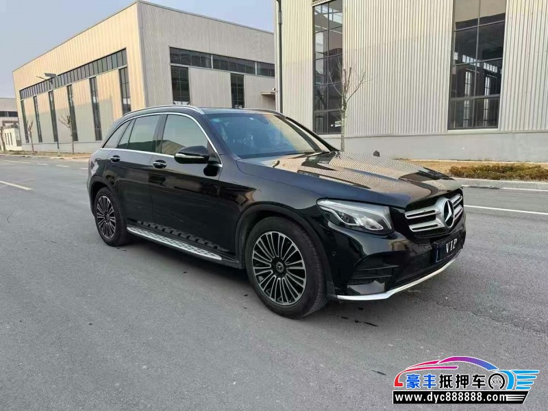 18年奔驰GLC轿车抵押车出售