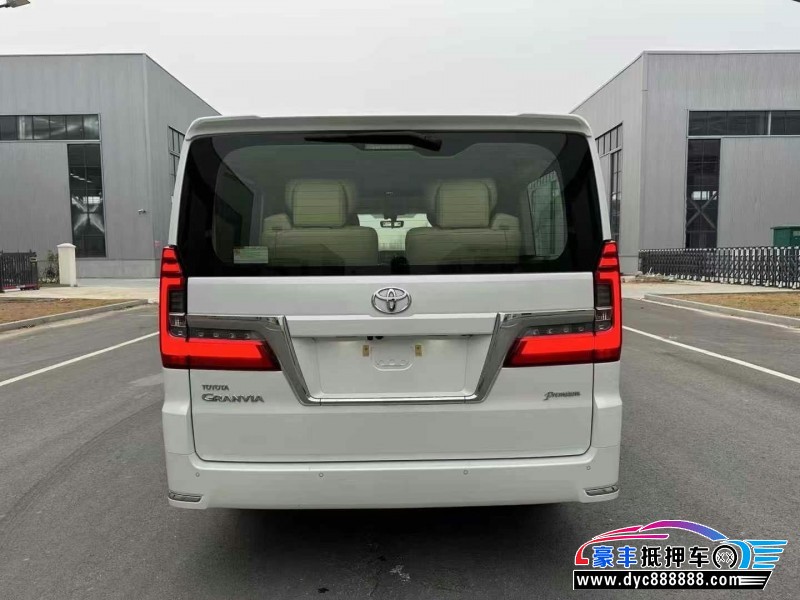 23年丰田格瑞维亚轿车抵押车出售