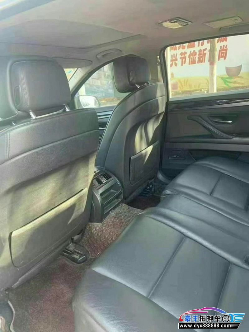 13年宝马5系轿车抵押车出售