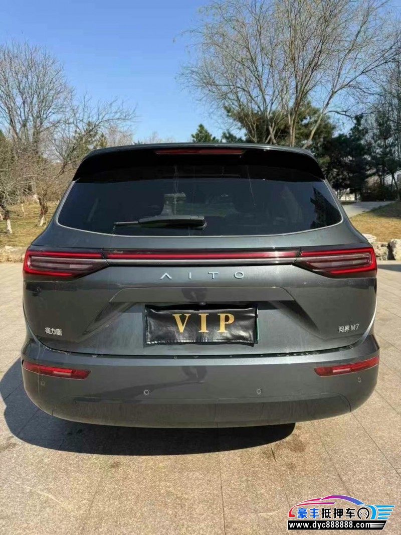 22年华为问界轿车抵押车出售