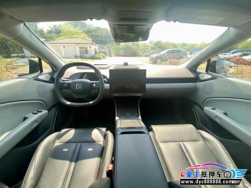 24年极氪007轿车抵押车出售