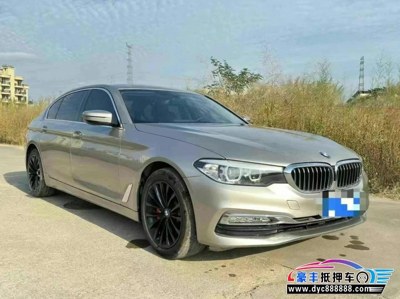 17年宝马5系轿车抵押车出售