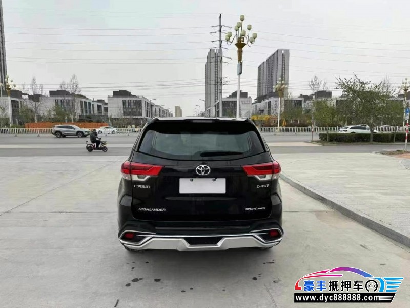 20年丰田汉兰达轿车抵押车出售