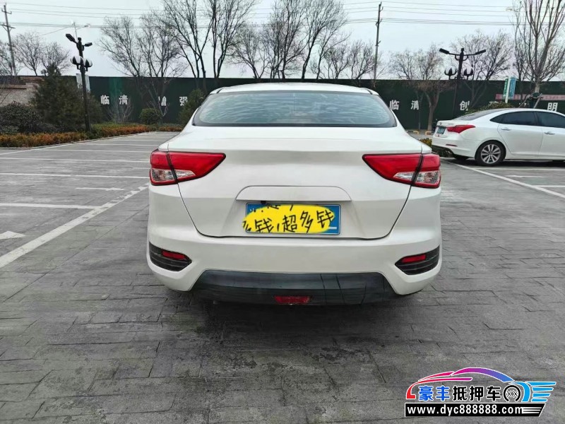 19年日产蓝鸟轿车抵押车出售