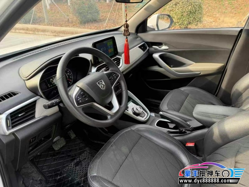 18年宝骏510轿车抵押车出售