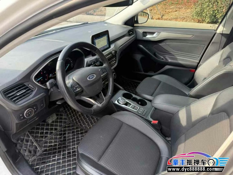 19年福特福克斯轿车抵押车出售