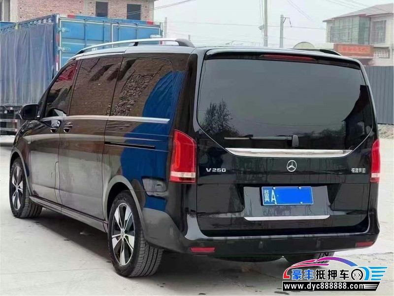 23年奔驰V轿车抵押车出售