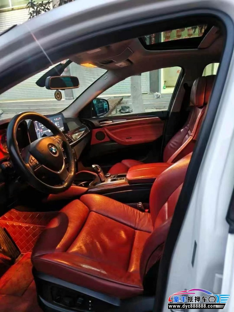 16年宝马X6轿车抵押车出售