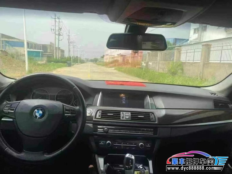 15年宝马5系轿车抵押车出售