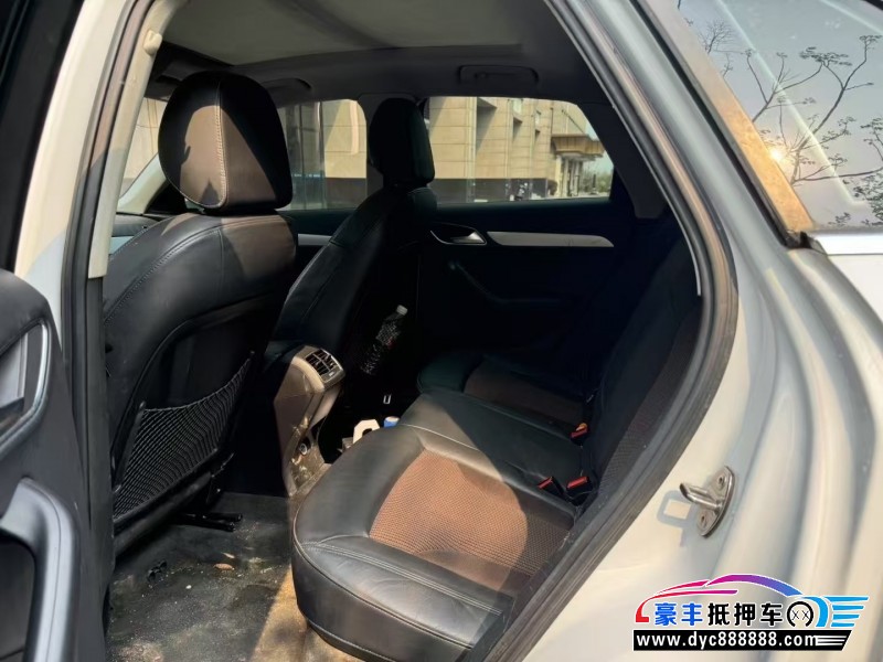 16年奥迪Q3轿车抵押车出售