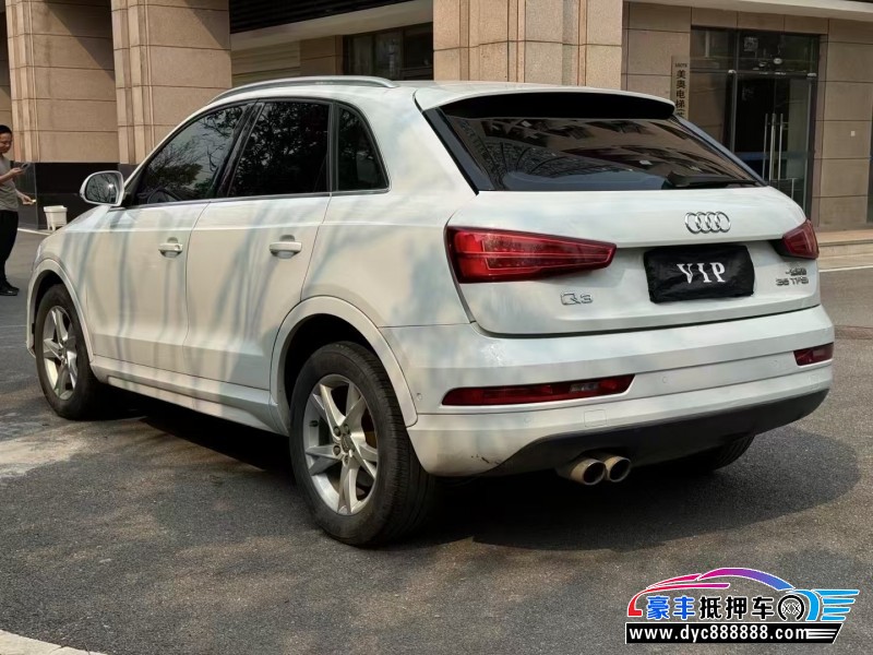 16年奥迪Q3轿车抵押车出售