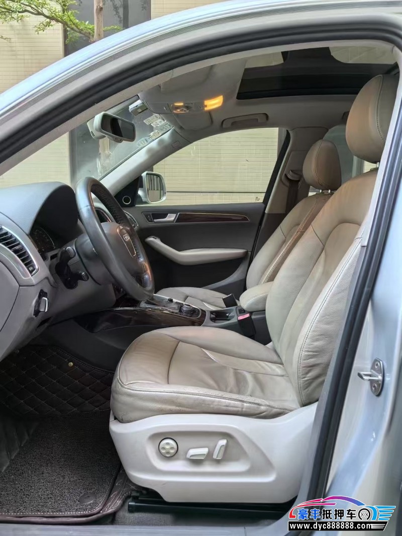 11年奥迪Q5轿车抵押车出售