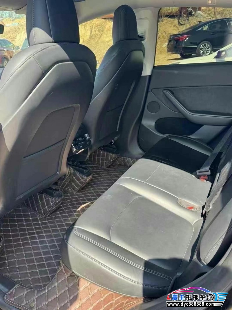 22年特斯拉Model Y轿车抵押车出售