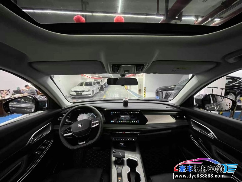 24年长安XT轿车抵押车出售