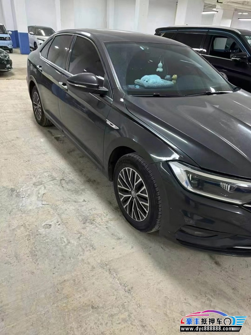 20年大众速腾轿车抵押车出售