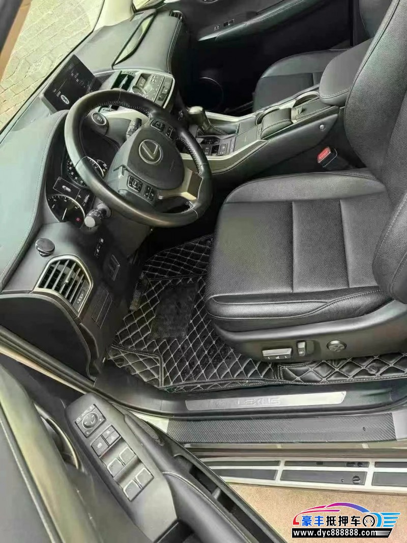 20年雷克萨斯NX轿车抵押车出售