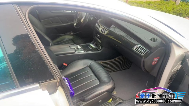 15年奔驰CLS轿车抵押车出售