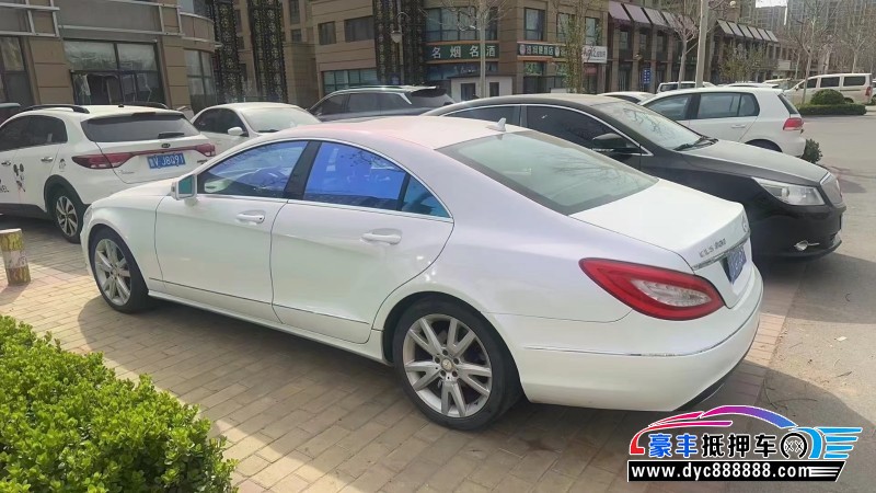 15年奔驰CLS轿车抵押车出售