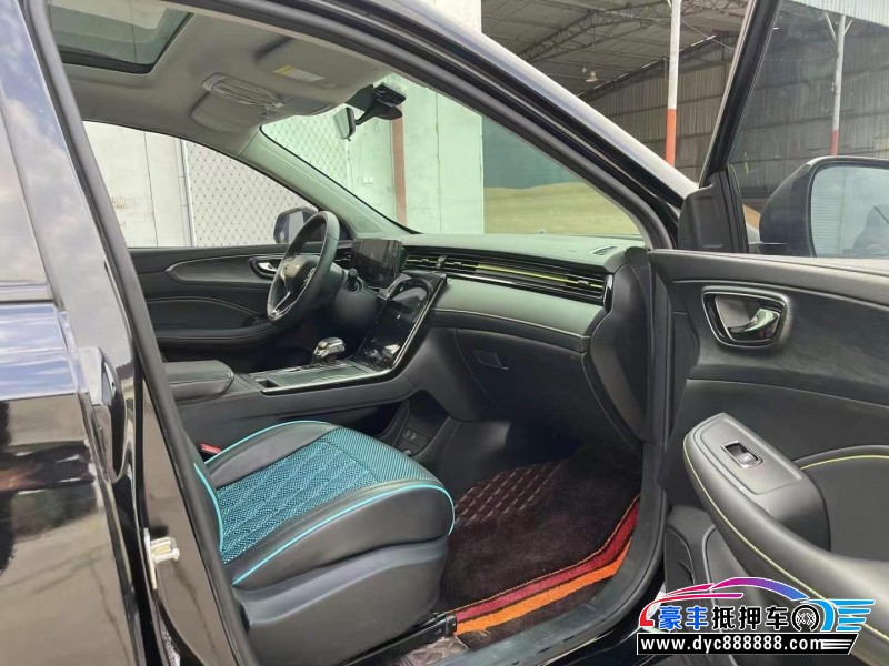 22年荣威RX5轿车抵押车出售