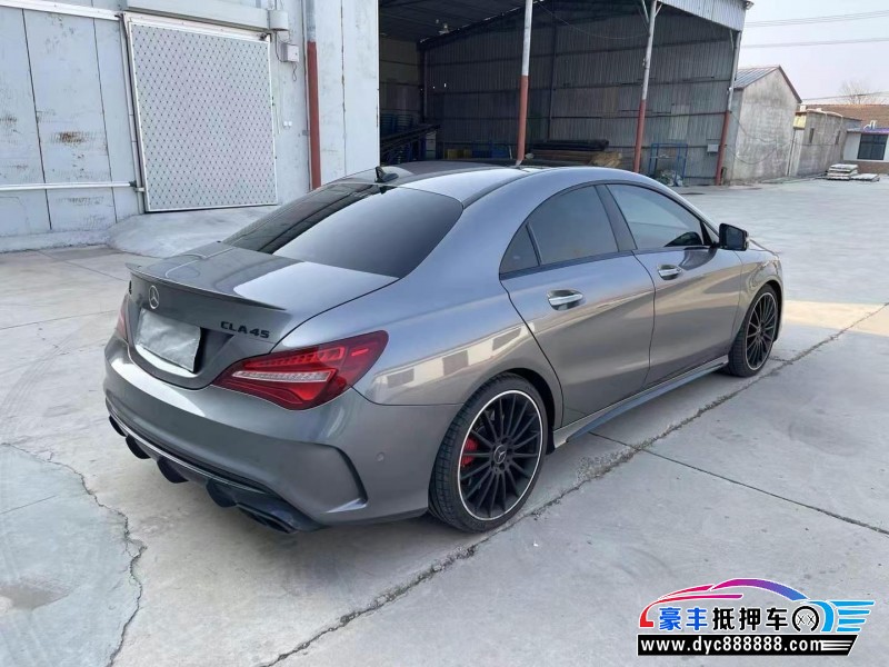 19年奔驰CLA轿车抵押车出售