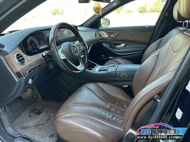 19年奔驰S轿车抵押车出售