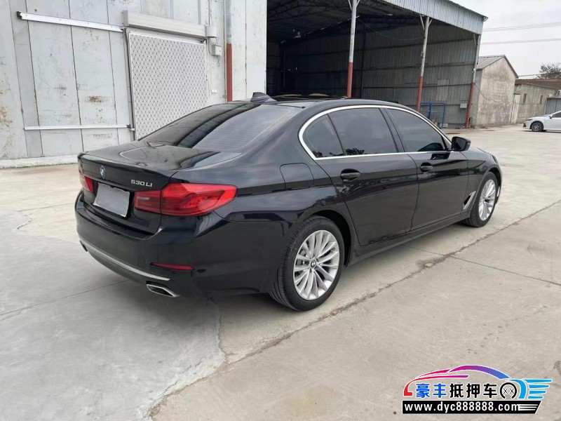 20年宝马5系轿车抵押车出售