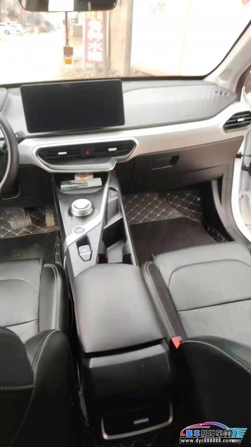 23年吉利几何轿车抵押车出售