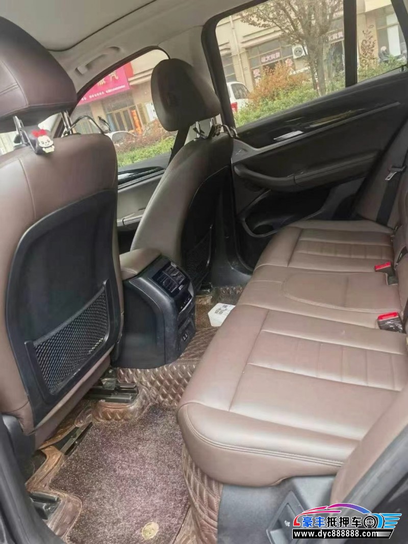 19年宝马X3轿车抵押车出售