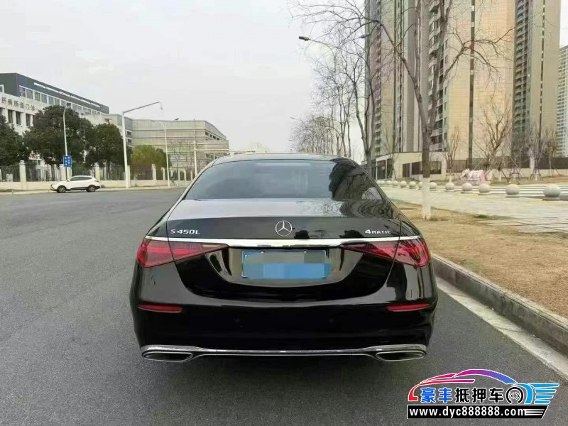 22年奔驰S轿车抵押车出售