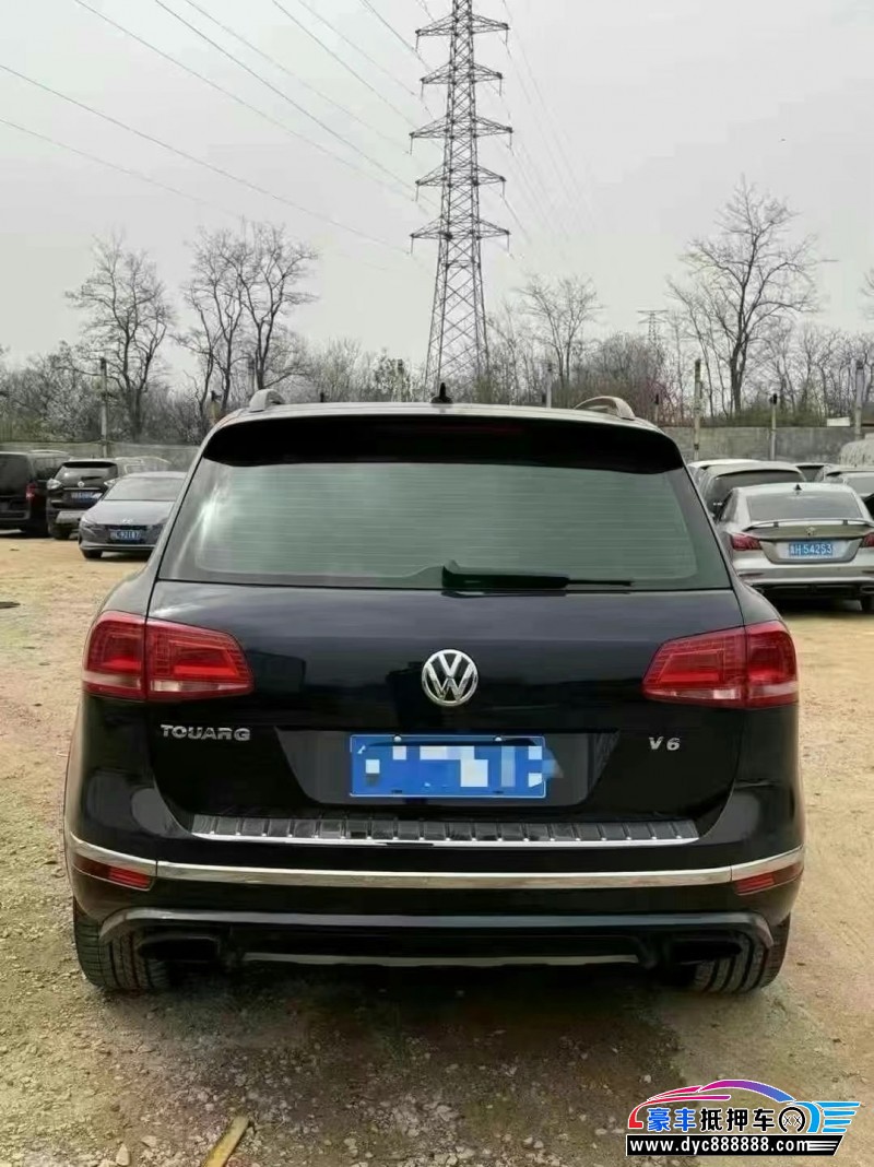 18年大众途锐SUV抵押车出售