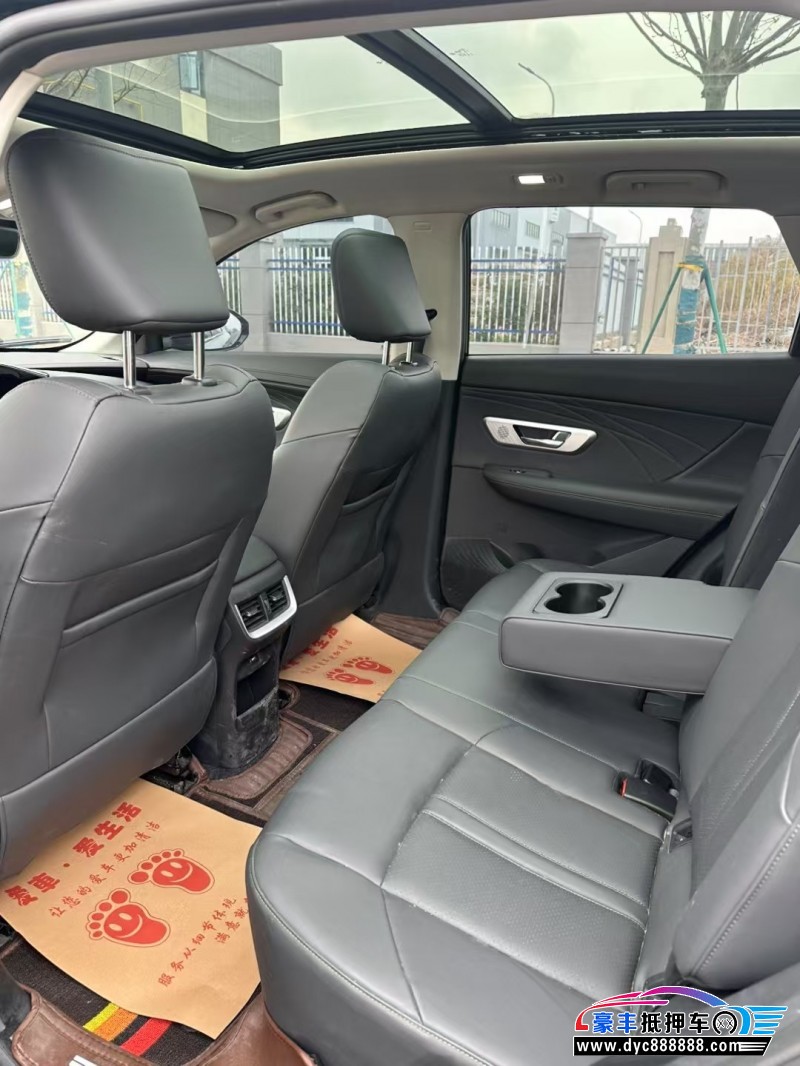 23年东风风神皓极轿车抵押车出售