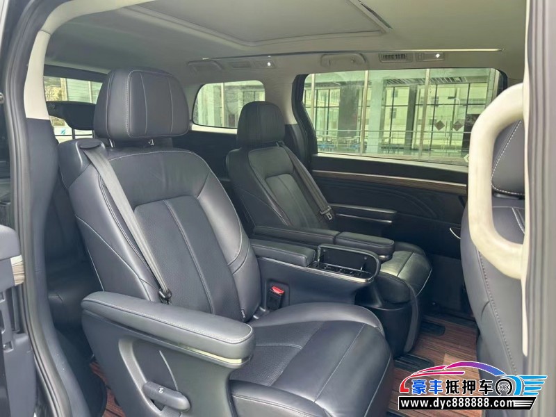 22年传祺M8轿车抵押车出售