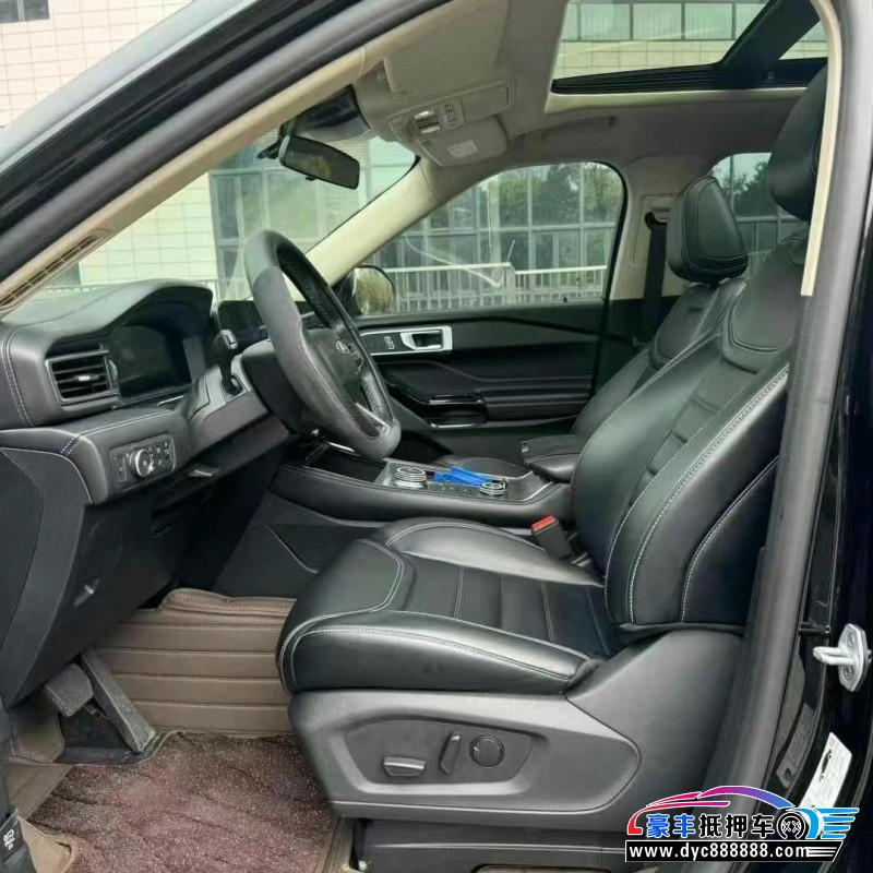 23年福特探险者轿车抵押车出售