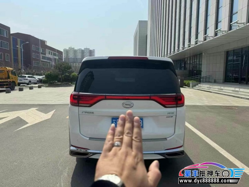 21年传祺M8轿车抵押车出售