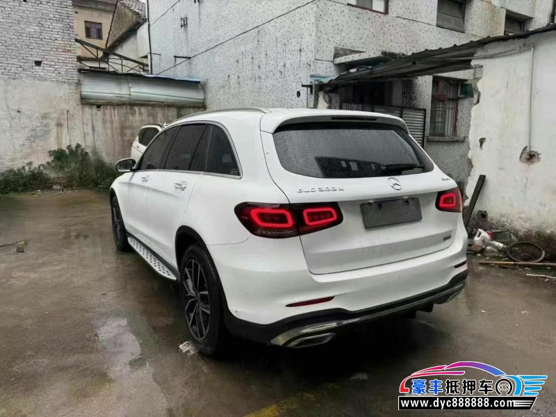 20年奔驰GLC轿车抵押车出售