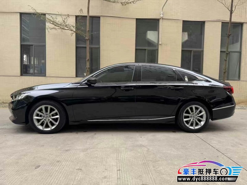 22年凯迪拉克CT6轿车抵押车出售