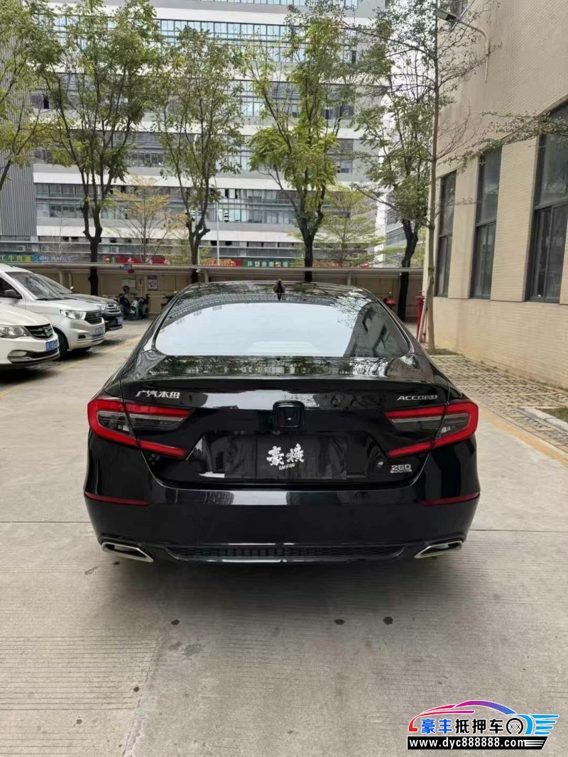 22年凯迪拉克CT6轿车抵押车出售