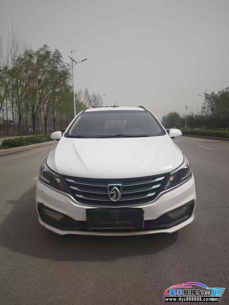 18年宝骏310W轿车抵押车出售