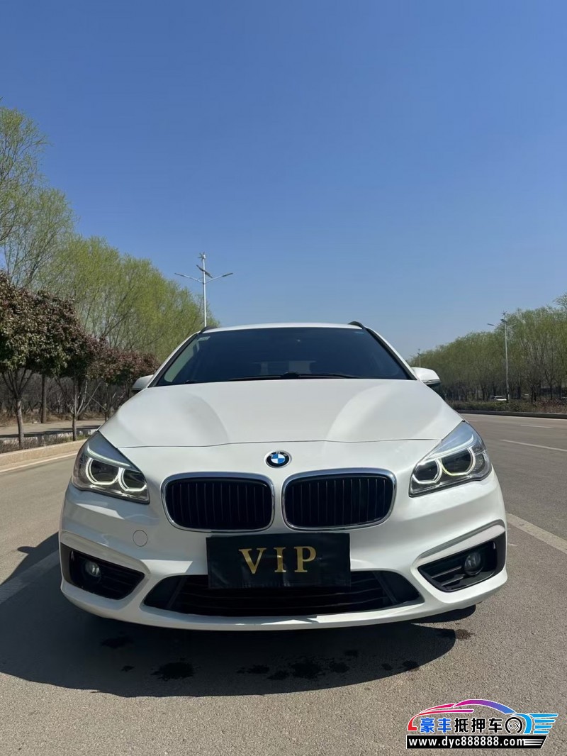 18年宝马2系轿车抵押车出售